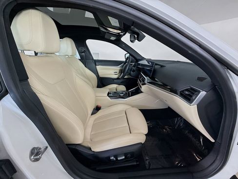 Certified 2024 BMW i4 eDrive35 w/ Convenience Package image 29