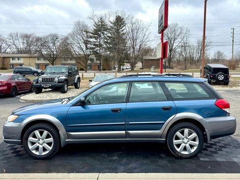 Used 2009 Subaru Outback 2.5i Special Edition image 16