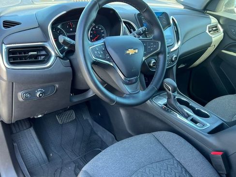 Certified 2024 Chevrolet Equinox LT FWD image 17