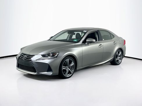 Used 2018 Lexus IS 300 AWD w/ Comfort Package image 1