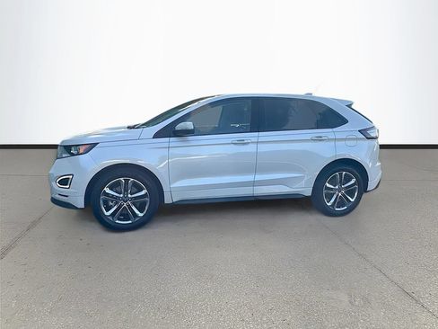 Used 2015 Ford Edge Sport w/ Equipment Group 401A FWD image 4