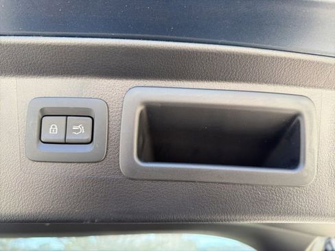 Used 2024 MAZDA CX-50 AWD 2.5 S w/ Premium Package image 21