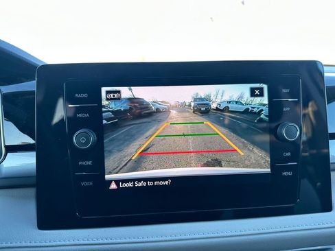 New 2026 Volkswagen Taos SEL AWD/4WD image 21