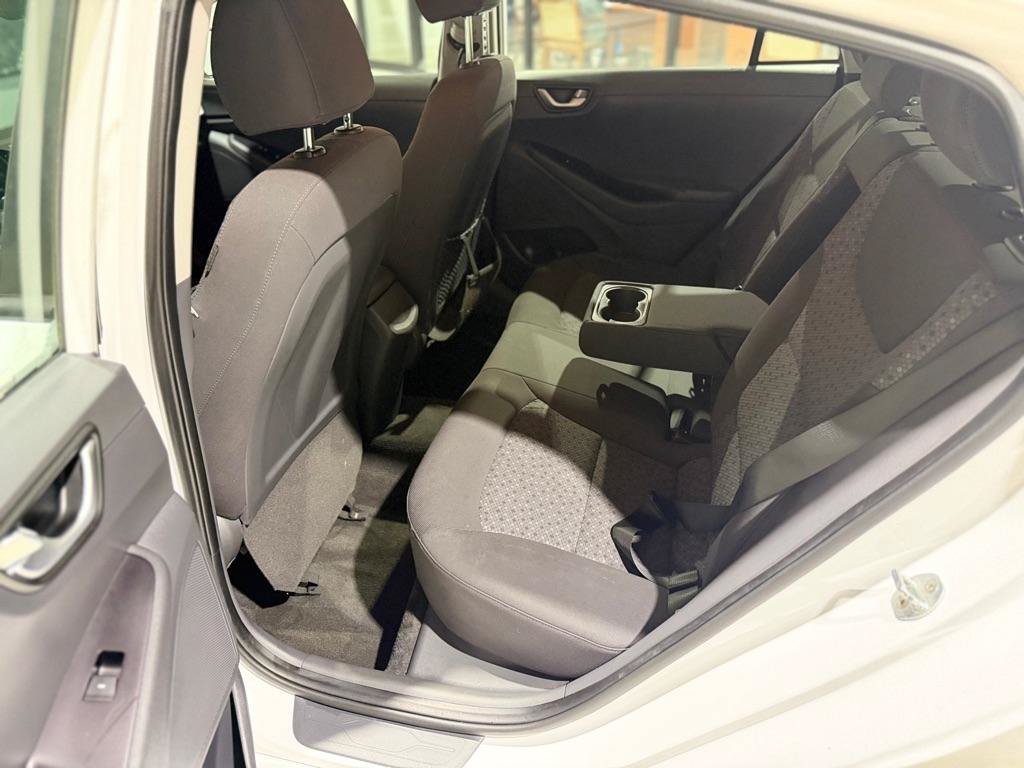 Used 2019 Hyundai Ioniq Electric FWD image 11