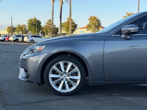 Used 2016 Lexus IS 200t RWD image 24