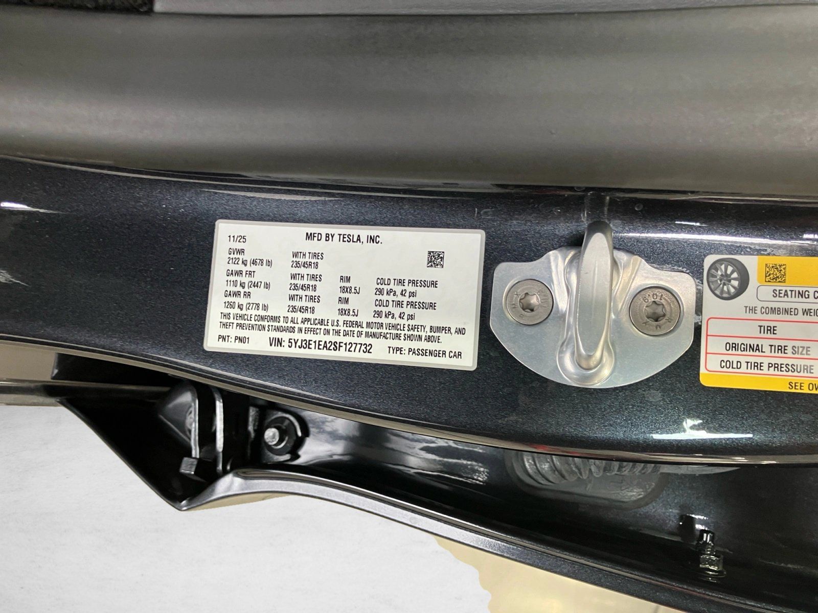 Used 2025 Tesla Model 3 Long Range RWD image 13