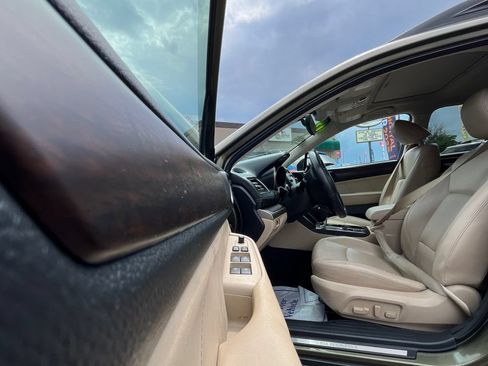 Used 2019 Subaru Outback 2.5i Limited AWD/4WD image 21
