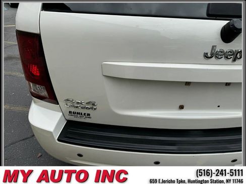 Used 2010 Jeep Grand Cherokee Laredo image 35