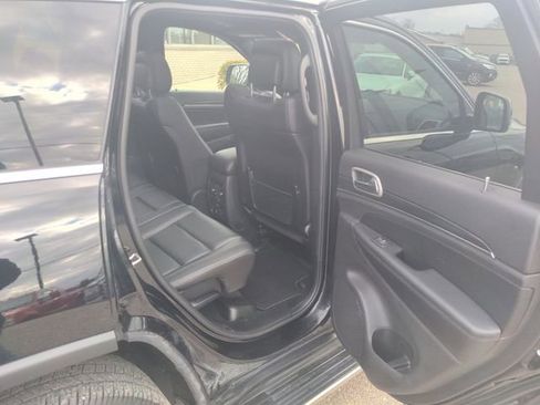 Used 2020 Jeep Grand Cherokee Limited w/ Luxury Group II image 20