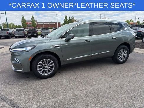 Used 2024 Buick Enclave Essence w/ Technology Package FWD image 6