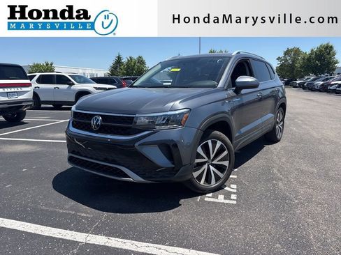 Used 2022 Volkswagen Taos SE AWD/4WD image 1