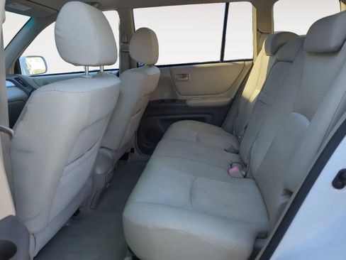 Used 2007 Toyota Highlander Sport image 13