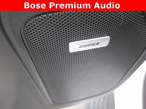 Used 2019 Chevrolet Silverado 1500 High Country image 18