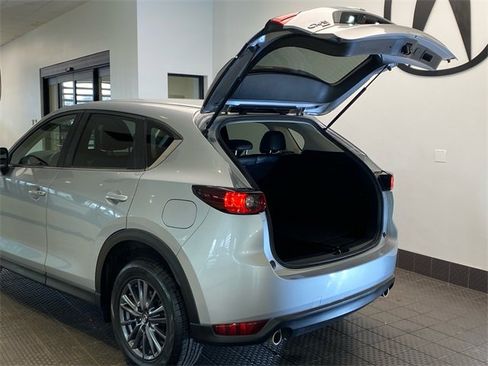 Used 2021 MAZDA CX-5 Touring image 25