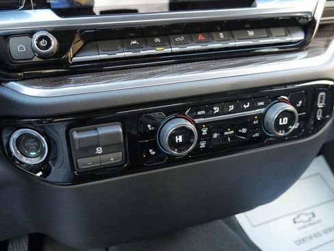 New 2026 Chevrolet Silverado 1500 LT image 18