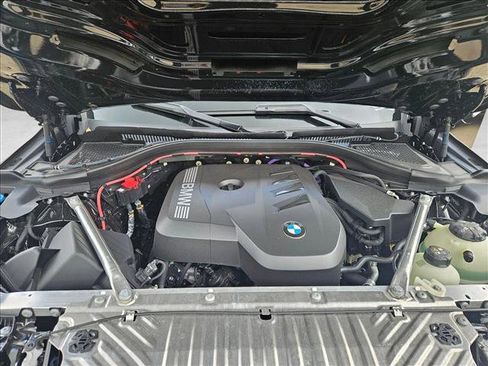 Certified 2025 BMW X3 xDrive30i w/ Premium Package image 19