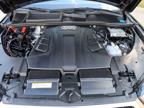 Used 2018 Audi Q7 3.0T Prestige w/ Prestige Package image 60