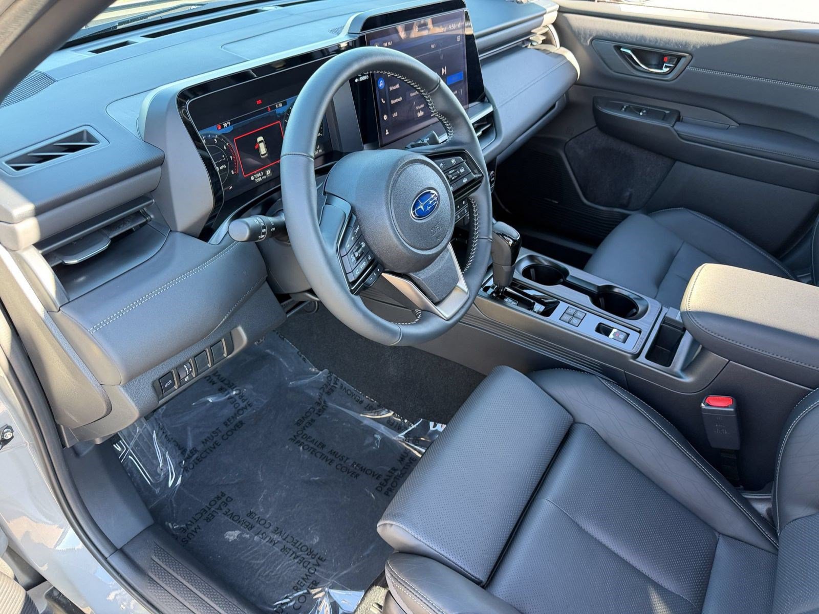 Certified 2026 Subaru Outback Touring AWD/4WD image 4