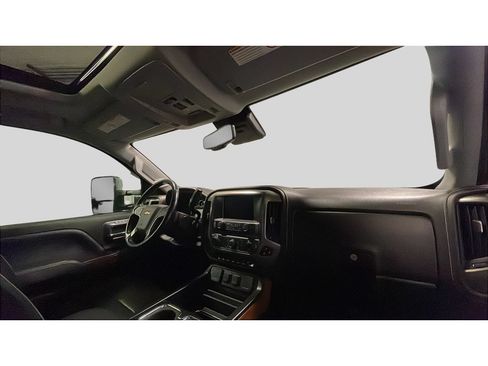 Used 2019 Chevrolet Silverado 3500 High Country w/ Duramax Plus Package AWD/4WD image 20