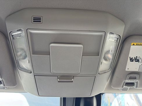 Used 2019 Toyota Tundra SR5 w/ SR5 Upgrade Package image 17