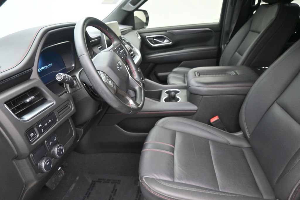 Used 2024 Chevrolet Tahoe RST RWD image 12