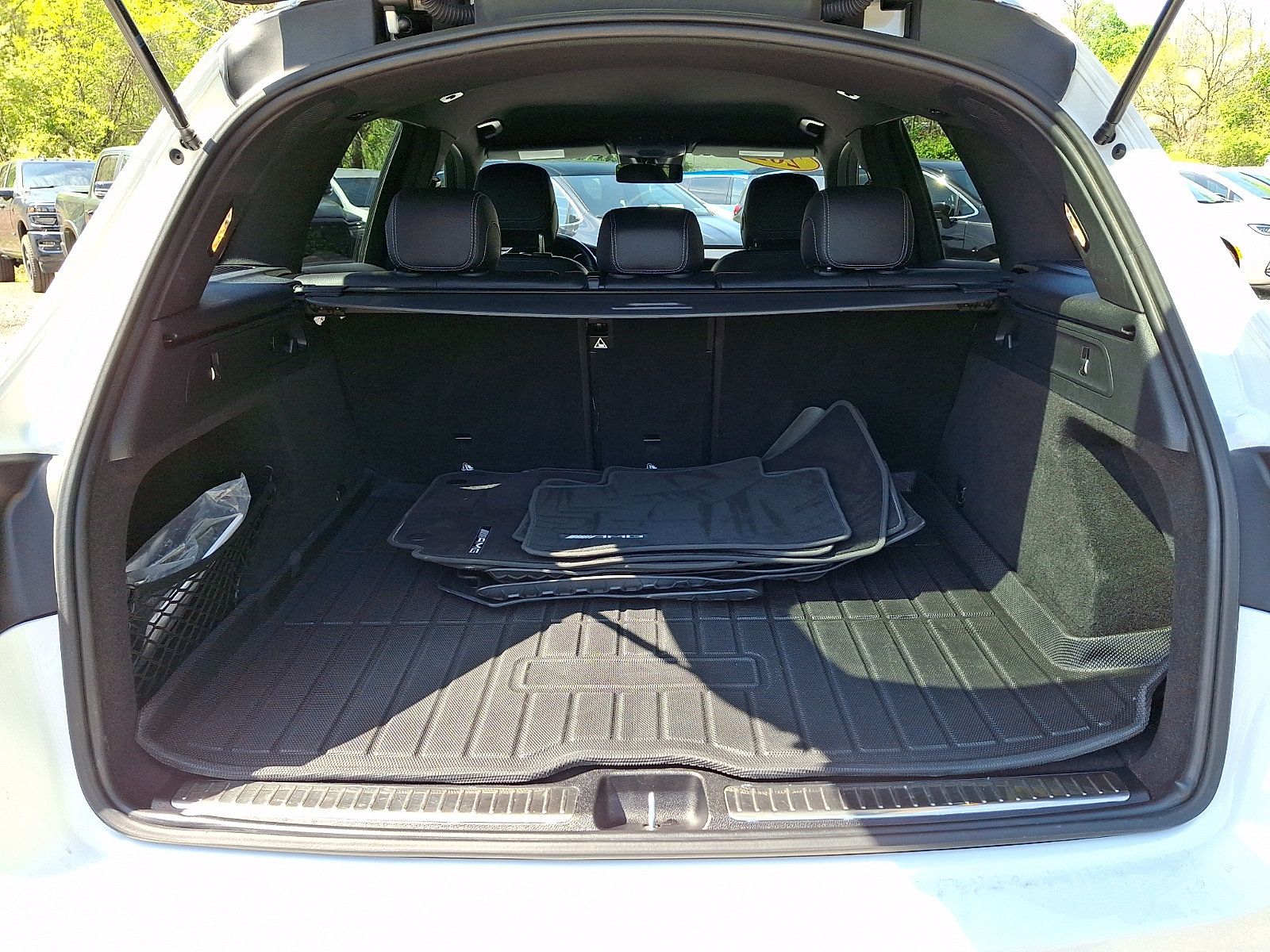 Used 2022 Mercedes-Benz GLC 300 4MATIC image 29