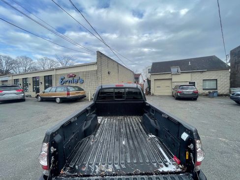 Used 2009 Toyota Tacoma 2WD Regular Cab image 7
