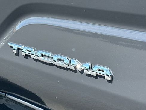 Used 2024 Toyota Tacoma SR5 RWD image 29