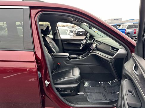 Used 2021 Jeep Grand Cherokee L Limited image 15