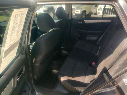 Used 2018 Subaru Outback 2.5i Premium AWD/4WD image 13