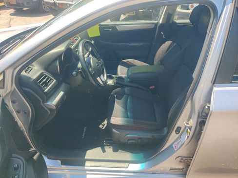 Used 2016 Subaru Legacy 2.5i Premium w/ Moonroof Package AWD/4WD image 12