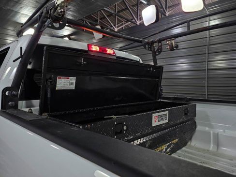 Used 2024 RAM 3500 Tradesman w/ Chrome Appearance Group image 11