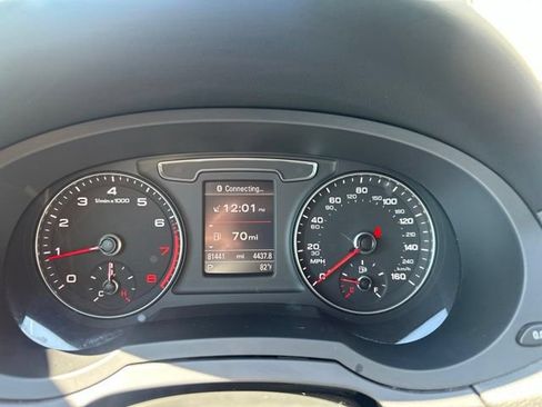 Used 2018 Audi Q3 2.0T Premium Plus w/ Premium Plus Package AWD/4WD image 13