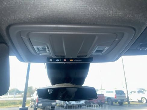 Used 2025 Chevrolet Silverado 1500 Custom Trail Boss image 32