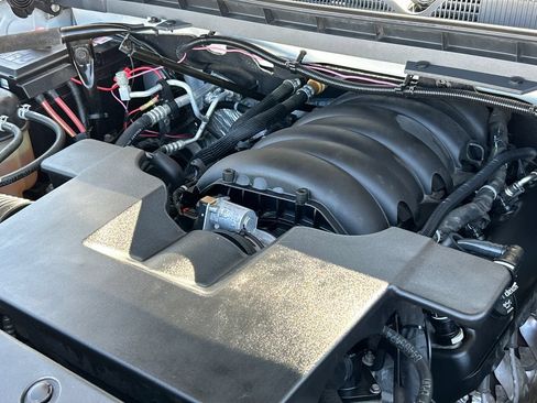 Used 2019 Chevrolet Silverado 1500 LT w/ All Star Edition AWD/4WD image 28