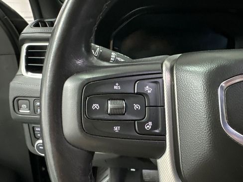 Used 2022 GMC Yukon XL Denali AWD/4WD image 13