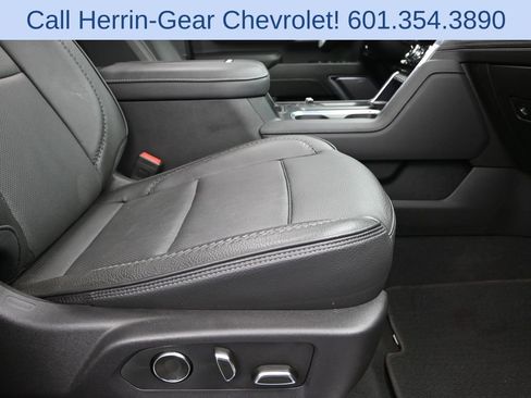 Used 2024 GMC Sierra 2500 Denali w/ Denali Reserve Package AWD/4WD image 28