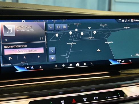 Certified 2024 BMW i7 xDrive60 image 10