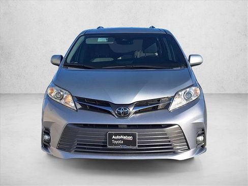Certified 2020 Toyota Sienna XLE w/ XLE Navigation Package image 2