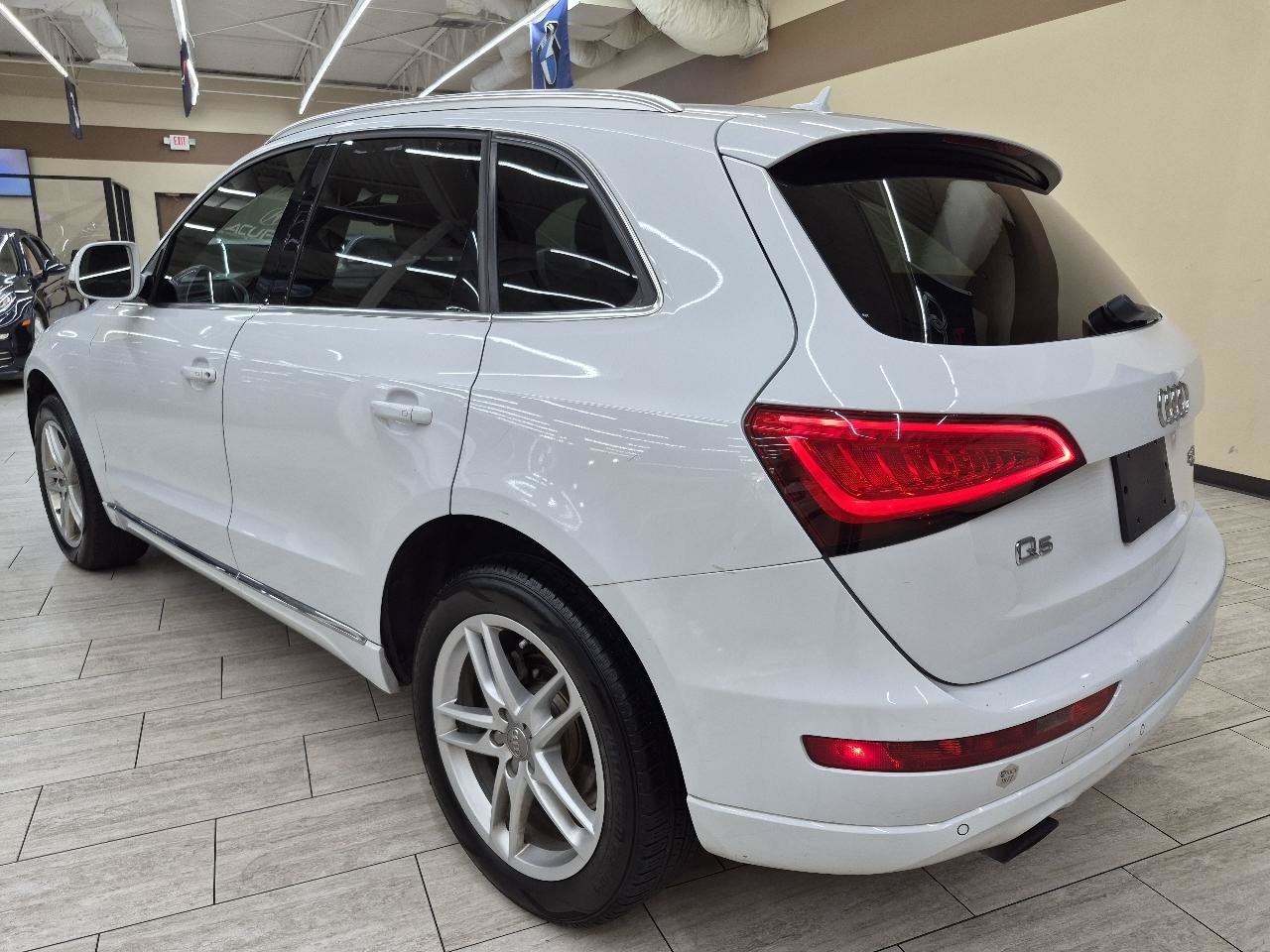 Used 2014 Audi Q5 2.0T Premium Plus w/ Premium Plus Package AWD/4WD image 6