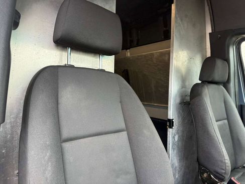 Used 2019 Mercedes-Benz Sprinter 170 image 25