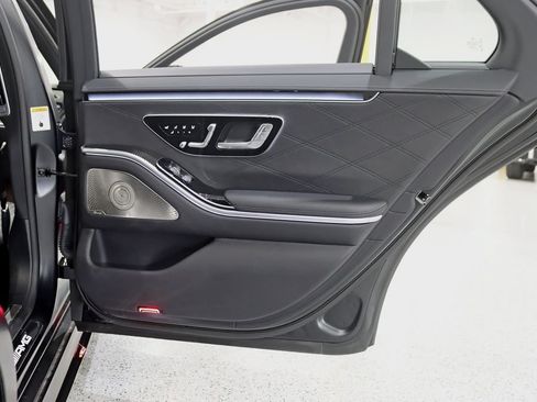 Used 2024 Mercedes-Benz S 63 AMG S image 48