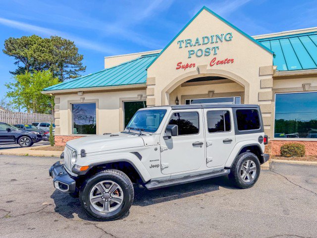Used 2019 Jeep Wrangler Unlimited Sahara AWD/4WD image 2