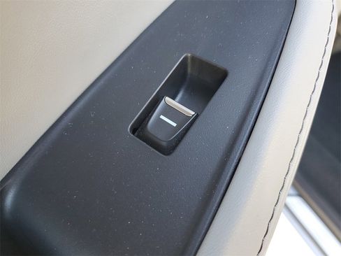 Certified 2023 Acura MDX SH-AWD w/ Advance Package image 18