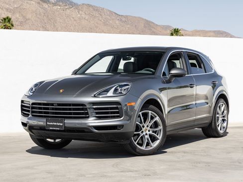 Certified 2023 Porsche Cayenne AWD/4WD image 1