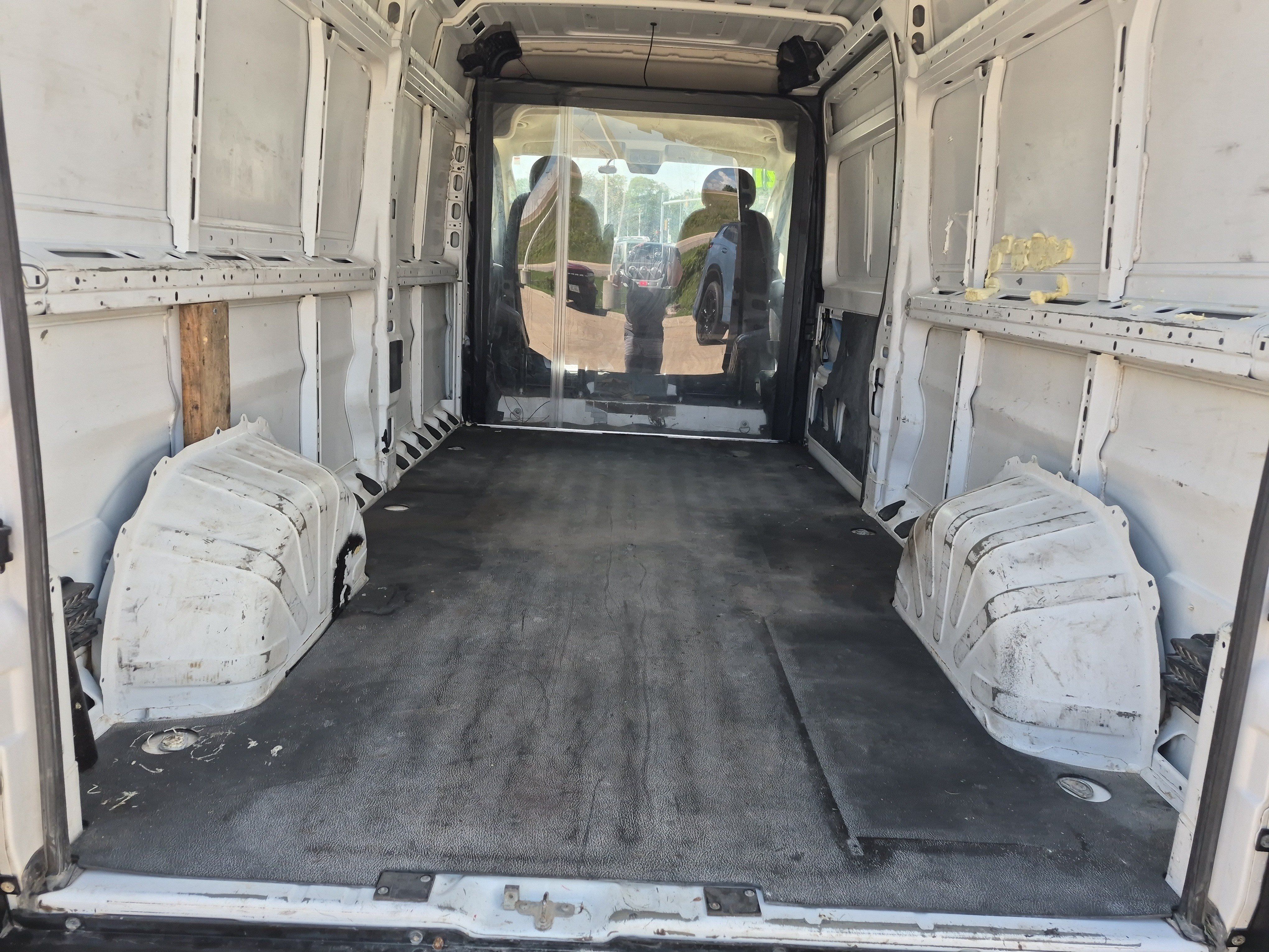 Used 2021 RAM ProMaster 2500 FWD image 8