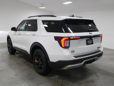 New 2026 Ford Explorer Tremor image 6