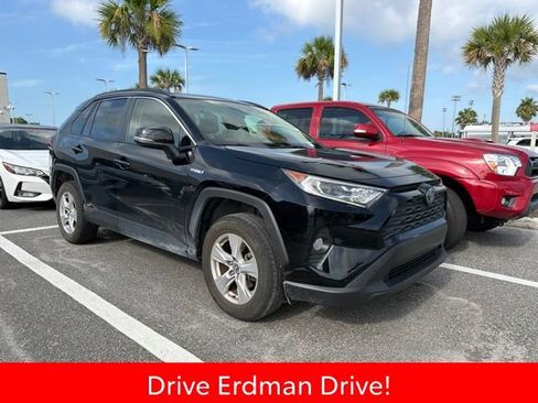 Certified 2020 Toyota RAV4 XLE w/ Convenience Package AWD/4WD image 1