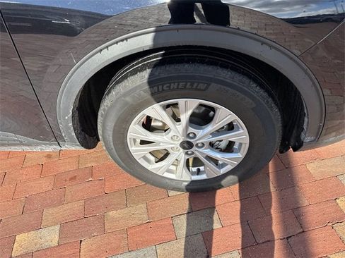 Used 2024 Ford Escape Active image 15