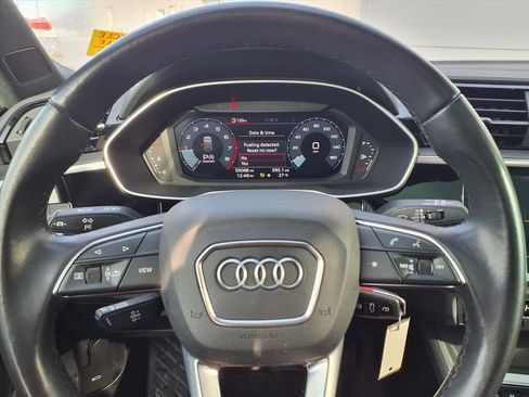 Used 2021 Audi Q3 2.0T Premium w/ 19" Wheel Package image 18